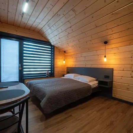 Apartamento твоє Skole