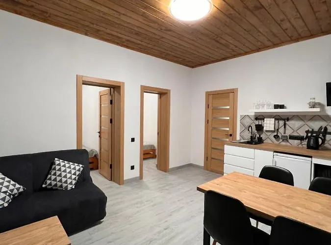 Apartament твоє Skole