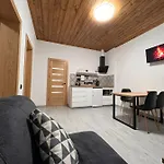 твоє Apartment Skole