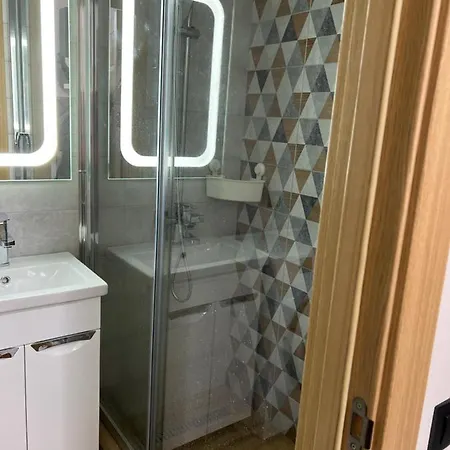 твоє Apartament Skole